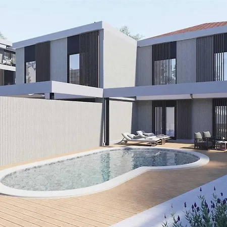 Villa Mare, 80 m from sea *